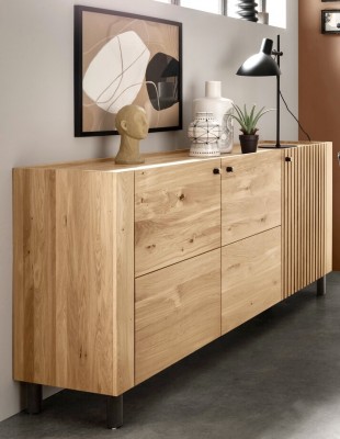 Sideboard-AS-3tuerig-Rillen-Wildeiche-geoelt