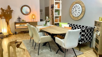 EsstischBootsform-Sthle-Tischsofa-Wanduhr-Dekoration-Massivholz-Beistelltisch-Stehleuchte-Tischlaufer
