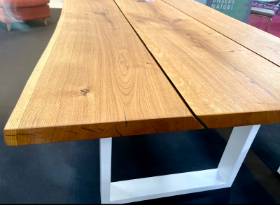 Outdoor-Esstisch-Wildeiche-3Bohlen-Metallgestell